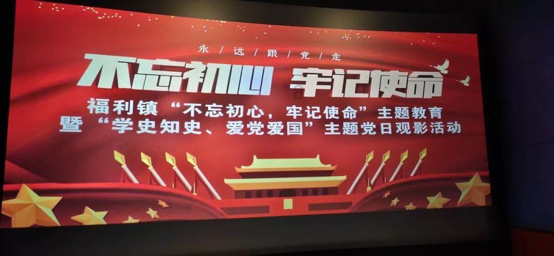 免签“朋友圈”扩容,展现中国的自信与开放(和音)